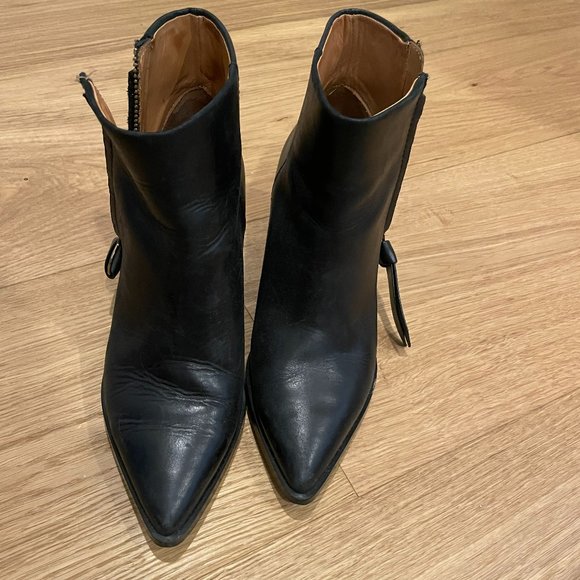 & Other Stories Shoes - & Other Stories Block Heel Black Leather Boots - size 8